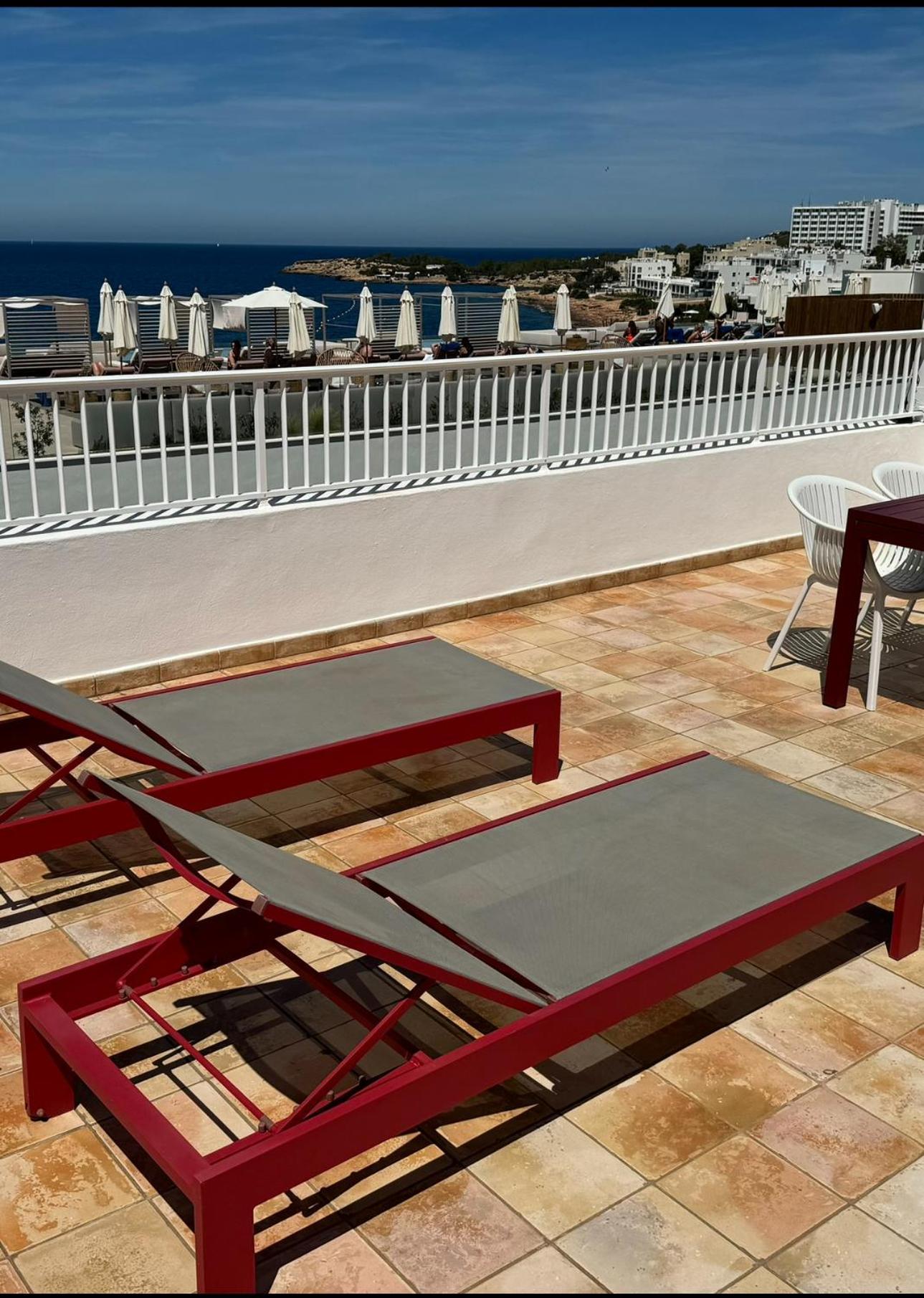 Aparthotel Boutique Poniente Playa San Antonio (Ibiza) Exterior foto