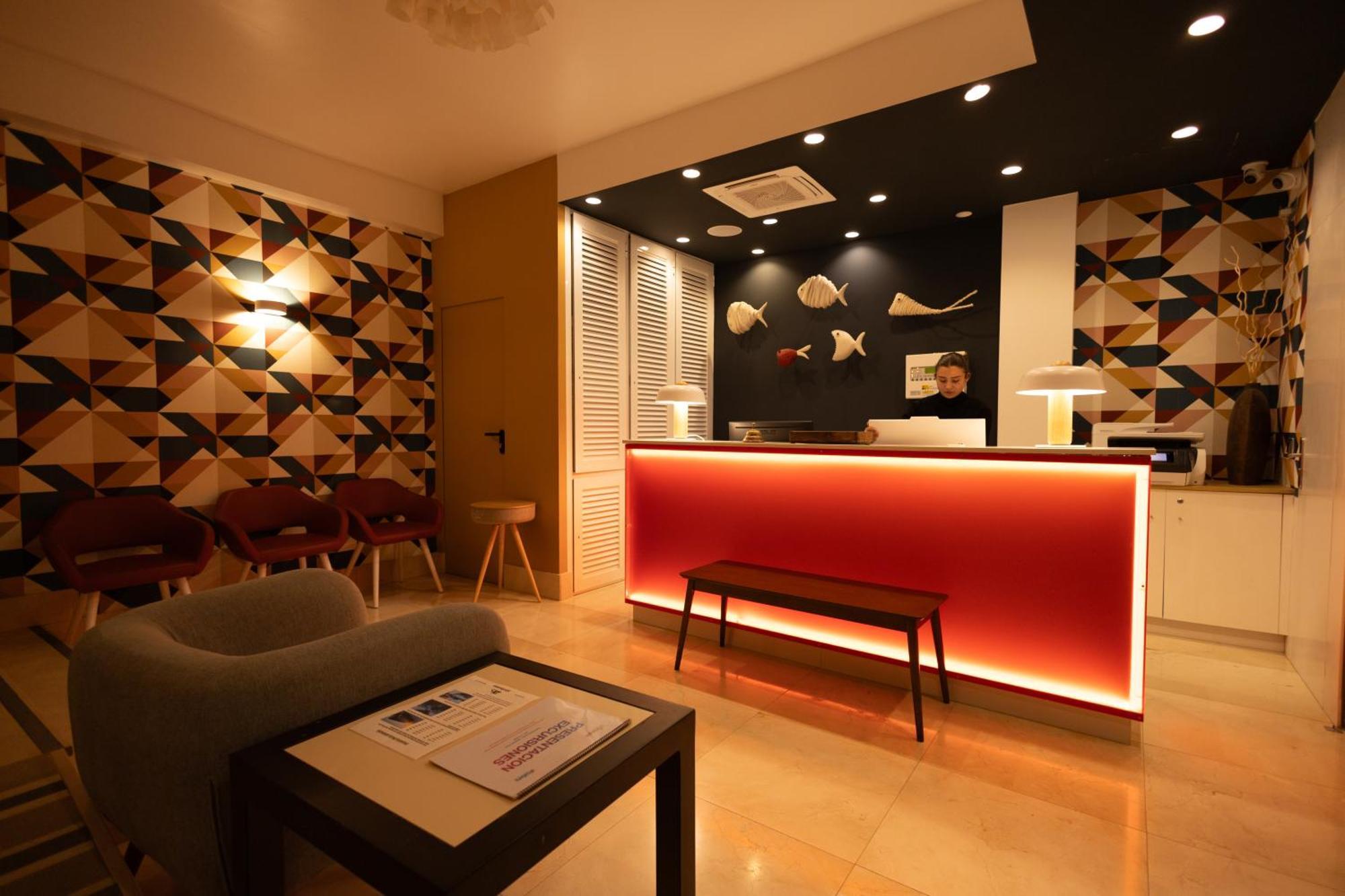 Aparthotel Boutique Poniente Playa San Antonio (Ibiza) Exterior foto